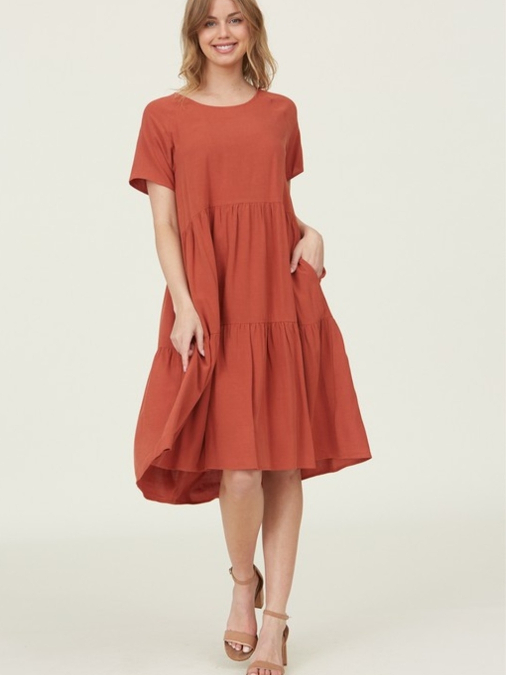 Plus Sized Women's Tiered Short Sleeve Midi Dress - Cinnamon - Picture 2 of 6